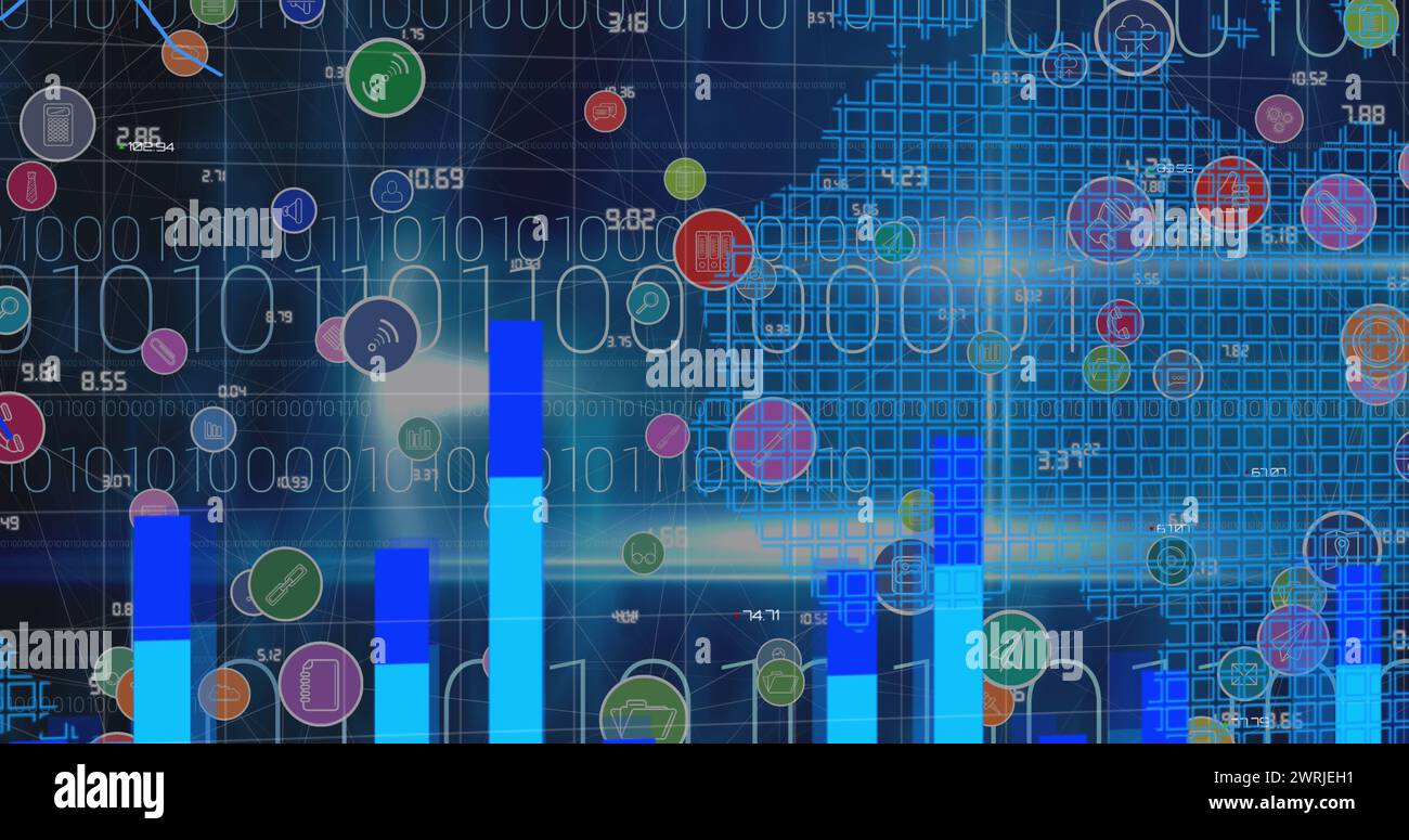 Bild von digitalen Symbolen und Datenverarbeitung mit binärer Codierung über Weltkarte im Hintergrund Stockfoto