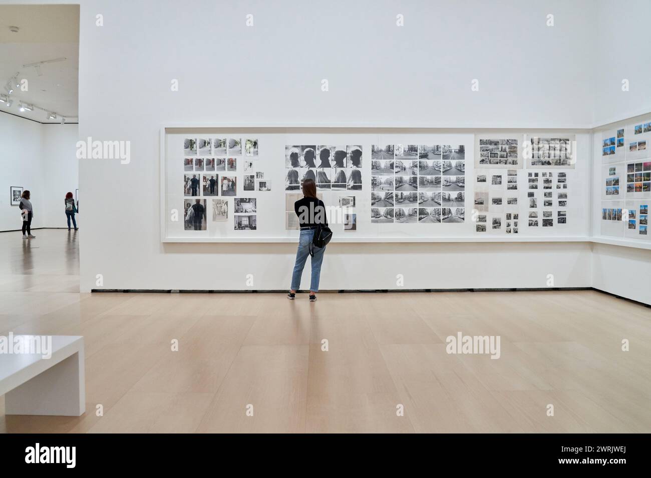 „Archiv“, Fotoausstellung, Thomas Struth (1954), Guggenheim Bilbao Museum, Bilbao, Baskenland, Spanien, Europa. Stockfoto
