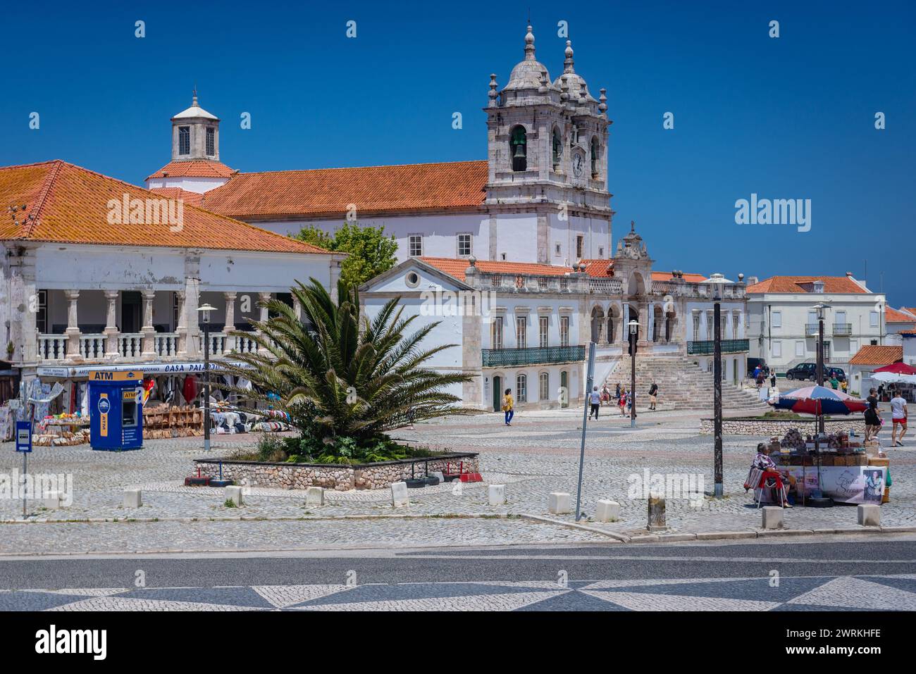 Heiligtum unserer Lieben Frau in Nazare Stadt an der sogenannten Silberküste, Oeste Region in Portugal Stockfoto