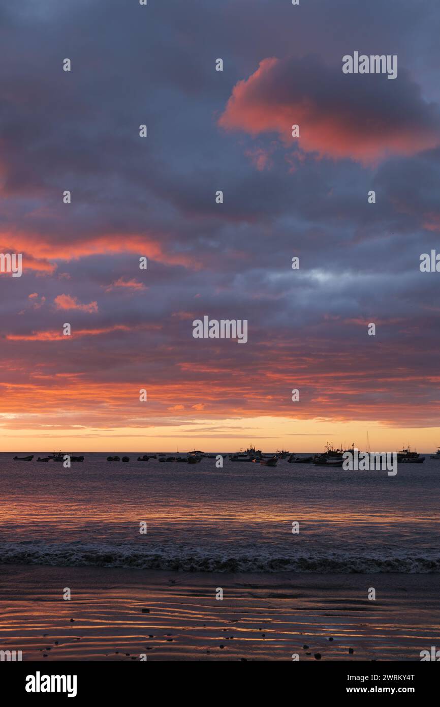 Sonnenuntergang am Strand in San Juan Del Sur, Nicaragua Stockfoto