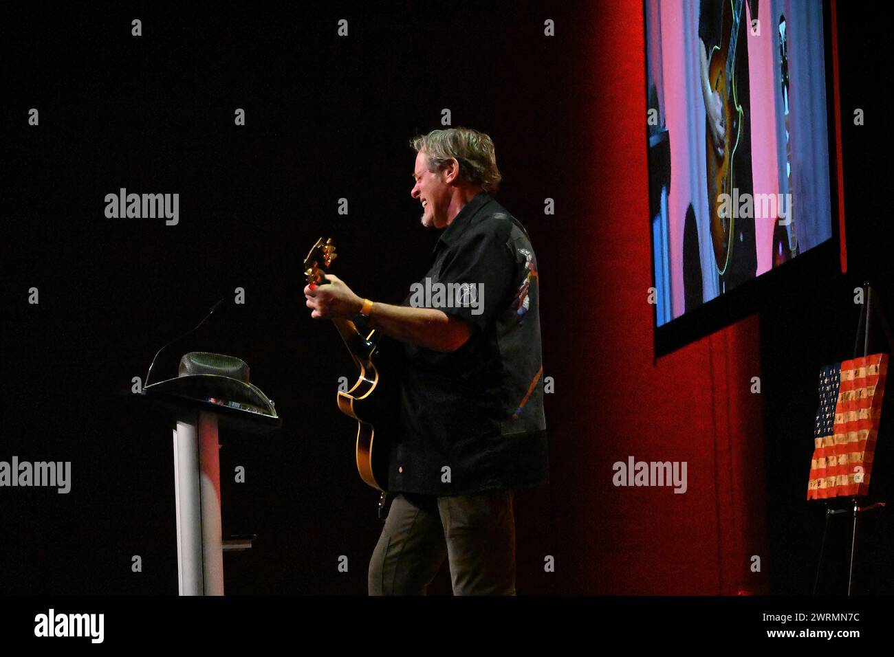 OVERLAND PARK, KANSAS - 9. MÄRZ 2024 Ted Nugent County Musikkünstler und politischer Aktivist ist der Headliner der tonights Johnson County Kansas Republican Spendenaktion Stockfoto