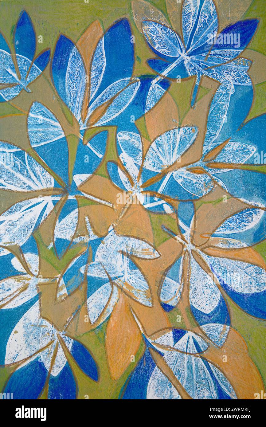 Mehrschichtiger Druck der Regenschirm-Blatt-Pflanze in farbenfrohen Acrylfarben Stockfoto