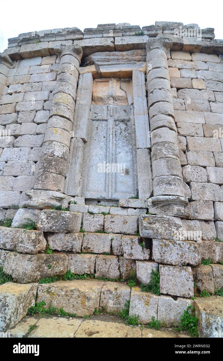 Das Königliche Mausoleum von Mauretania ist ein Grabdenkmal an der Straße zwischen Cherchell und Algier Stockfoto