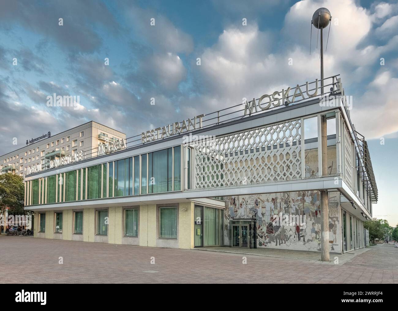 Cafe Moskau, Karl-Marx-Allee, Ost-Berlin, Deutschland Stockfoto