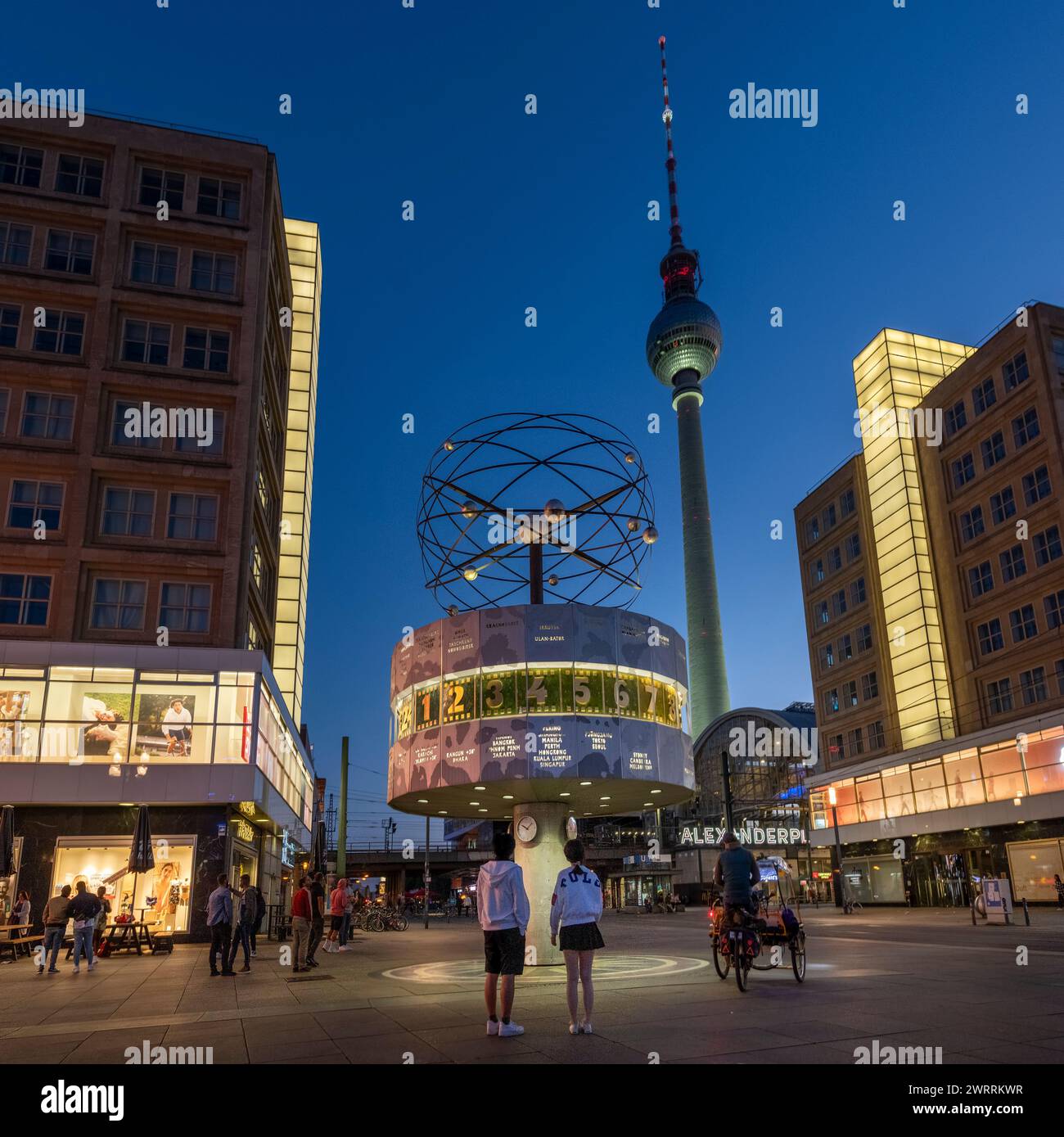 Urania, Weltzeituhr, Alexanderplatz, Ost-Berlin, Deutschland Stockfoto