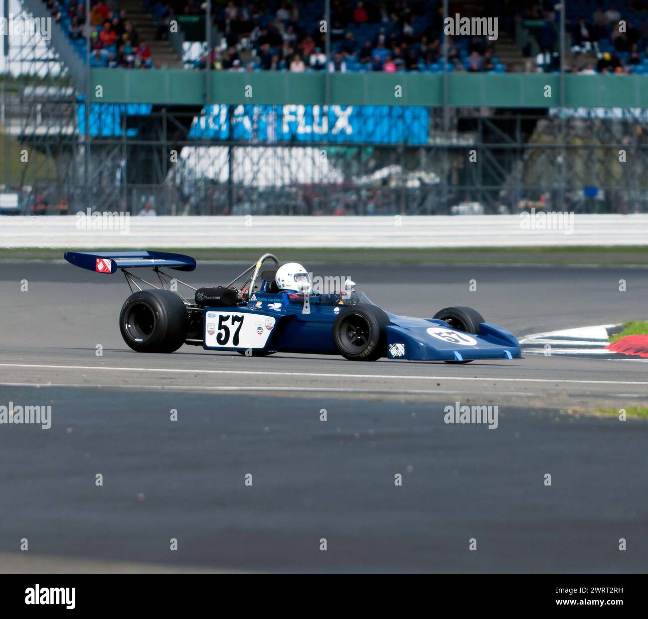 Robin Lackford fuhr seinen GRD 272 während der Derek Bell Trophy für HSCC Formula Libre beim Silverstone Festival 2023 Stockfoto