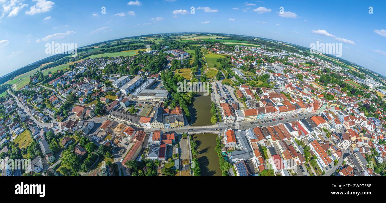 Blick auf die Stadt Vilsbiburg in Niederbayern Stockfoto