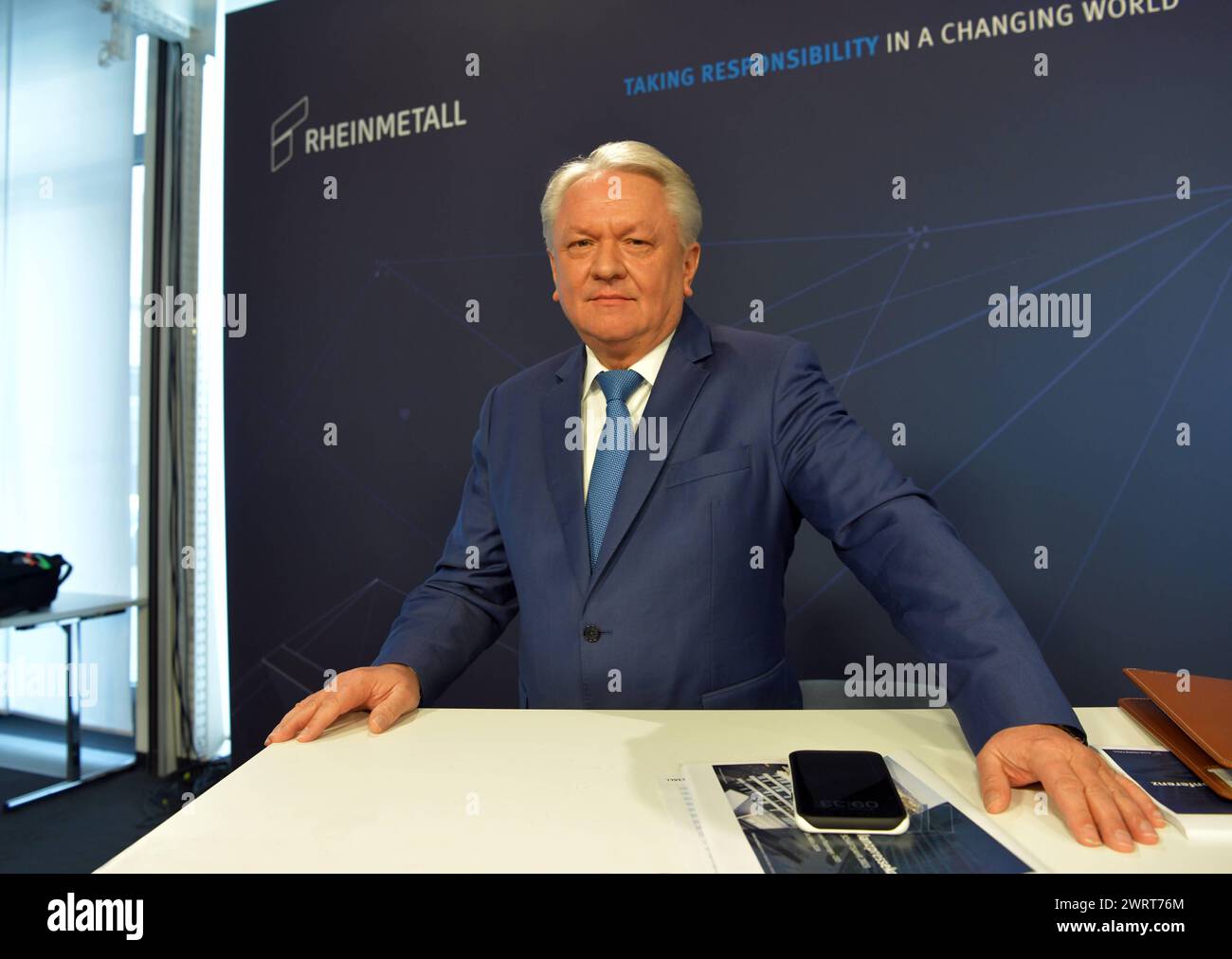 Deutschland, Düsseldorf, 13.03.2024 Bilanz-Pressekonferenz der Rheinmetall AG Foto: Armin Papperger, Vorstandsvorsitzender Bilanz-Pressekonferenz der Rheinmetall AG *** Deutschland, Düsseldorf, 13 03 2024 Bilanz-Pressekonferenz der Rheinmetall AG Foto Armin Papperger, Vorsitzender des Vorstands Bilanz-Pressekonferenz der Rheinmetall AG Stockfoto