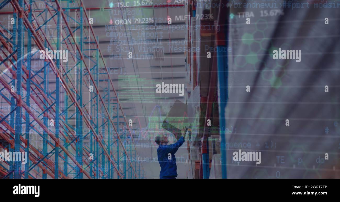 Bild der Finanzdatenverarbeitung über kaukasier im Lager Stockfoto