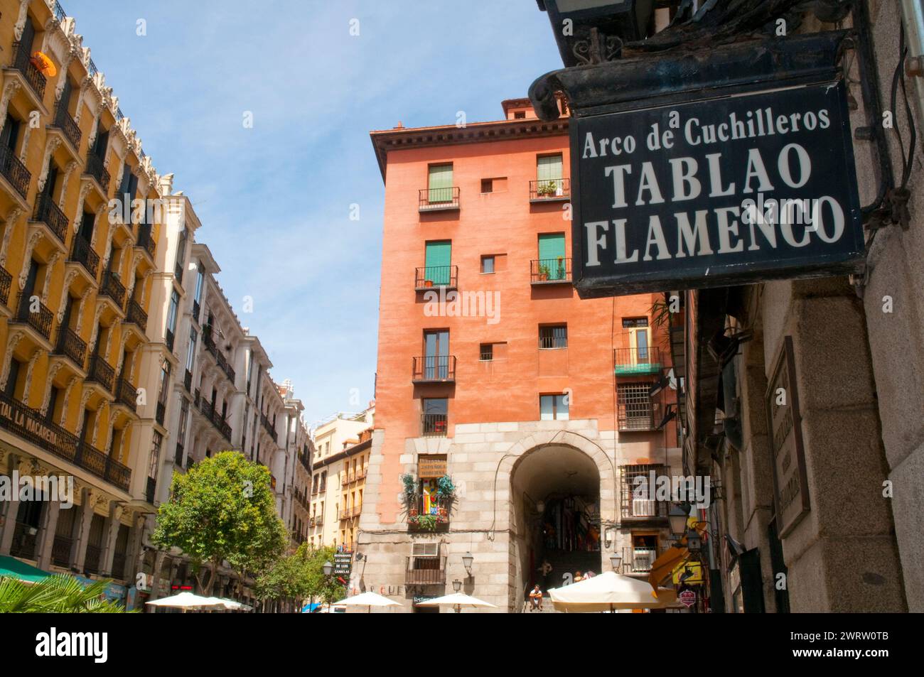 Arco de Cuchilleros. Madrid, Spanien. Stockfoto