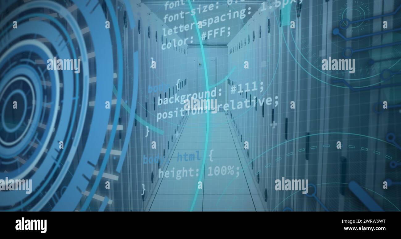 Digitaler Code fließt nahtlos in einem futuristischen Korridor, ideal für technische Themen Stockfoto