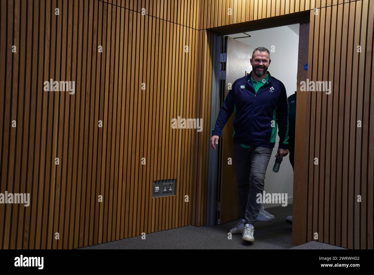 Andy Farrell, Cheftrainer von Irland, vor einer Pressekonferenz im Aviva Stadium in Dublin. Bilddatum: Donnerstag, 14. März 2024. Stockfoto