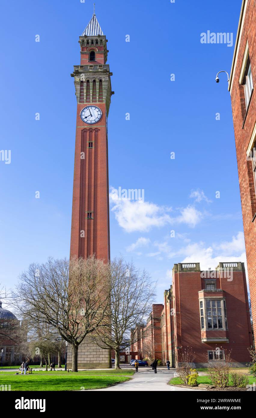 University of Birmingham University Campus Edgbaston Joseph Chamberlain Memorial Clock Tower Old Joe Birmingham West Midlands England Großbritannien GB Europa Stockfoto