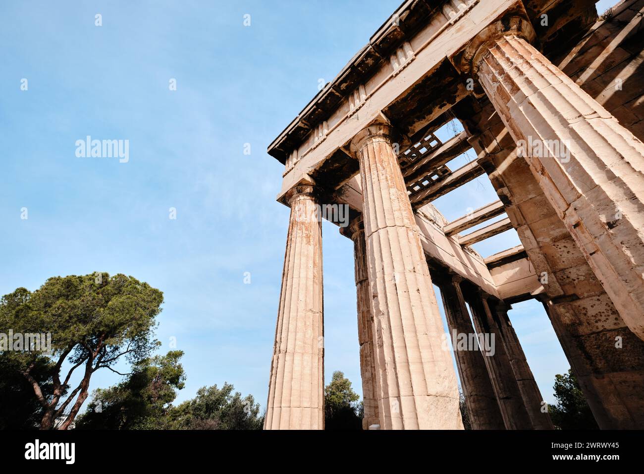 Athen, Griechenland - 03. März 2024: Tempel des Hephaistos im antiken Agora Stockfoto