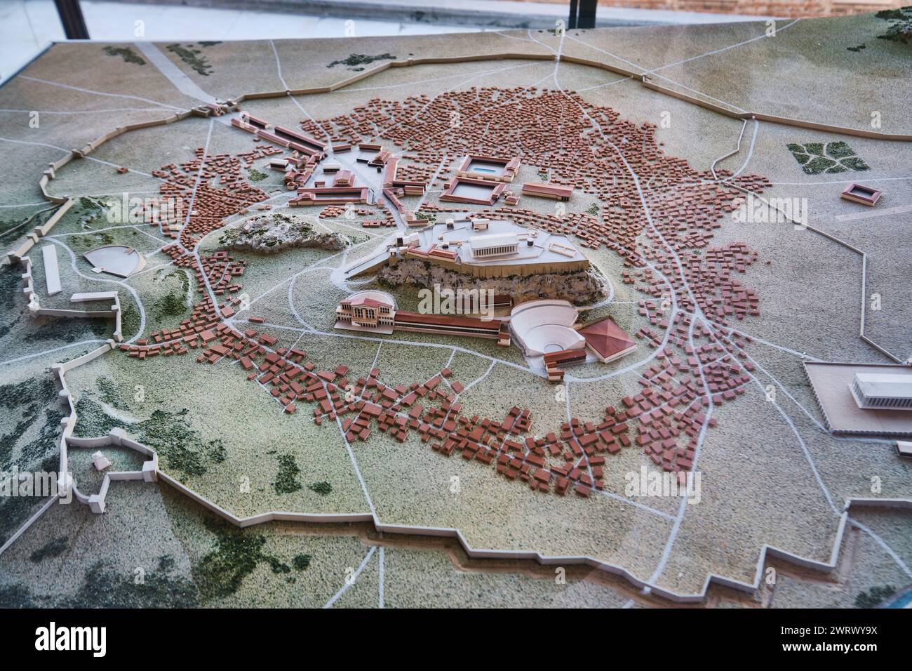 Athen, Griechenland - 03. März 2024: Altes Athener Stadtmodell im Akropolis-Museum Stockfoto
