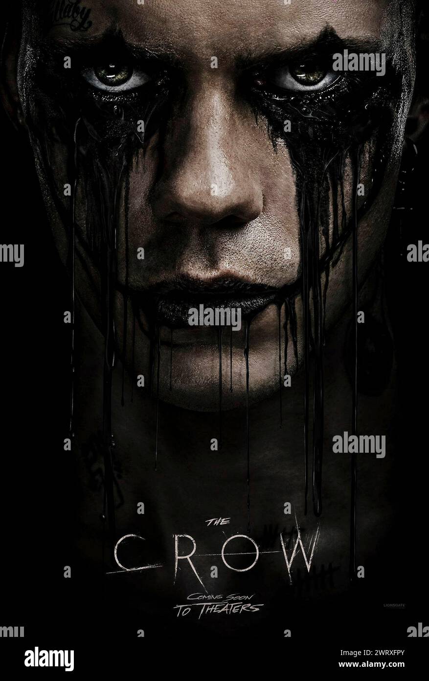 The Crow (2024) von Rupert Sanders mit Bill Skarsgård, Danny Huston und FKA Twigs. Die Seelenverwandten Eric Draven und Shelly Webster werden brutal ermordet. Da Eric die Chance hat, seine wahre Liebe zu retten, indem er sich opfert, macht er sich auf den Weg, Rache zu suchen, indem er die Welten der Lebenden und Toten durchquert, um die falschen Dinge wieder in Ordnung zu bringen. US Advance Poster.***NUR FÜR REDAKTIONELLE ZWECKE*** Credit: BFA / Lionsgate Stockfoto