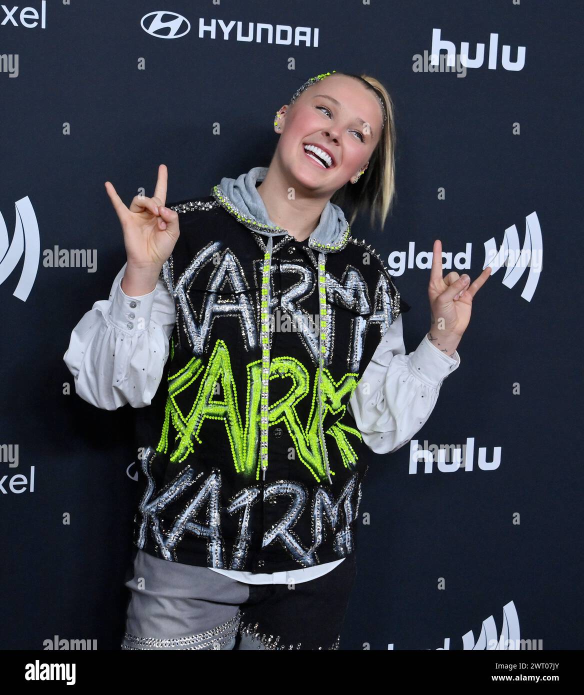 Beverly Hills, Usa. März 2024. Jojo Siwa nimmt am Donnerstag, den 14. März 2024, an den 35. Jährlichen GLADD Media Awards im Beverly Hilton Hotel in Beverly Hills, Kalifornien Teil. Foto: Jim Ruymen/UPI Credit: UPI/Alamy Live News Stockfoto