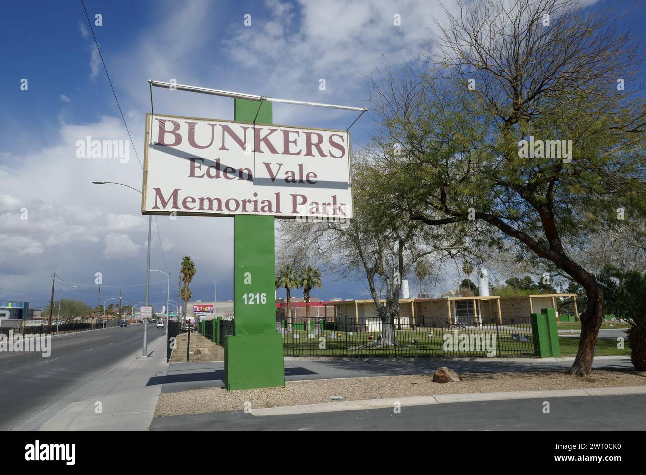 Las Vegas, Nevada, USA 7. März 2024 Bunker Eden Vale Memorial Park am 1216 Las Vegas Blvd am 7. März 2024 in Las Vegas, Nevada, USA. Foto: Barry King/Alamy Stock Photo Stockfoto