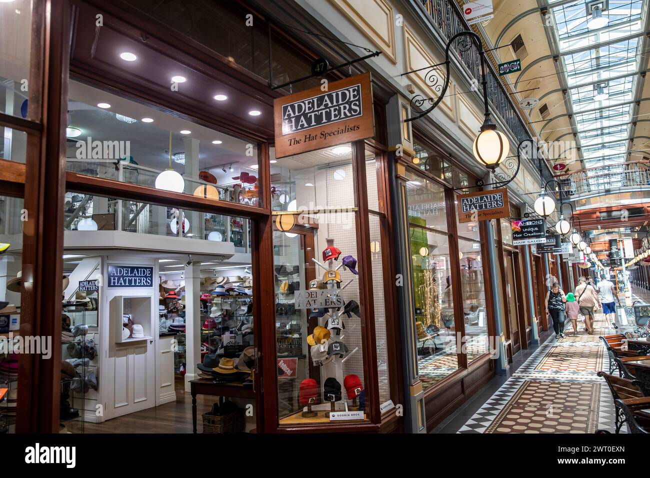 Adelaide Hatters Hutgeschäft in der Adelaide Heritage Arkade im Stadtzentrum, South Australia, März 2024 Stockfoto