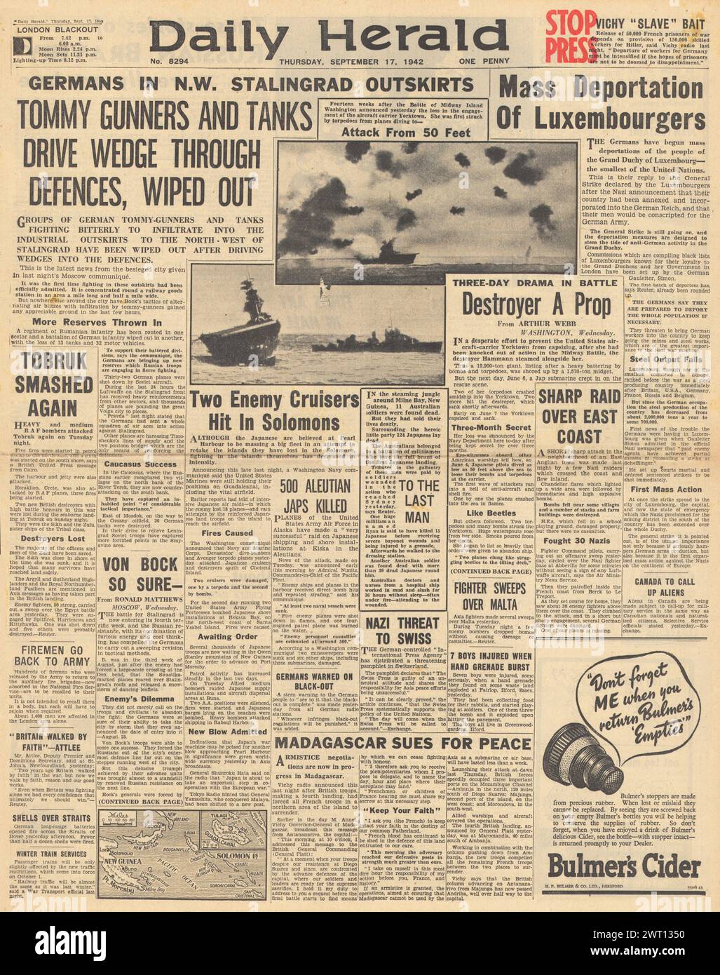 1942 die Titelseite des Daily Herald berichtet über die Schlacht bei Stalingrad und die Deportation der Luxemburger Stockfoto