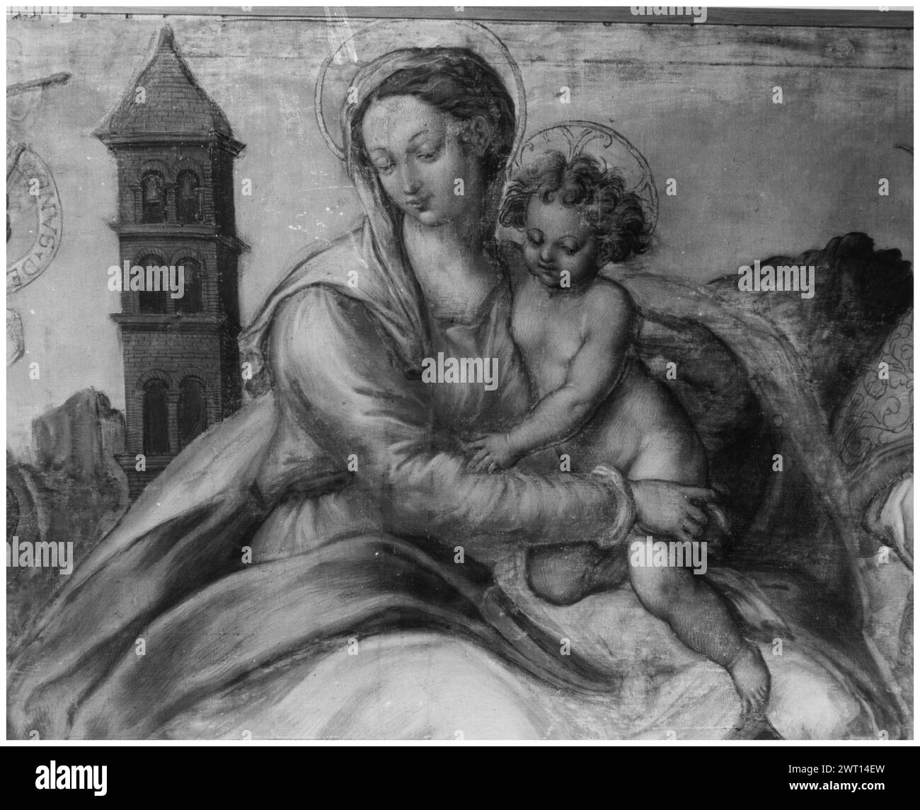 Abruzzen L'Aquila L'Aquila Museo Nazionale d'Abruzzo36. Hutzel, Max 1960-1990 Tabernakel aus S. Maria delle Grotte in Fossa mit Szenen der Präsentation am Tempel, der Flagellation, der Verkündigung und des Verrats durch Judas. Museo Nazionale im Schloss: Mehrere Außenansichten (das Archäologische Museum ist eine Galerie (Sala IV) des Museo). Verbleibende Ansichten der Museumssammlung, einschließlich Gemälde, Prozessionskreuze, Reliquien, Kelche, Keramik, Textilien, Manuskripte und eine Reihe von Skulpturen der Abruzzen aus dem 8. Jahrhundert. Werke aus der Kirche Madonna del Soccorso als Stockfoto