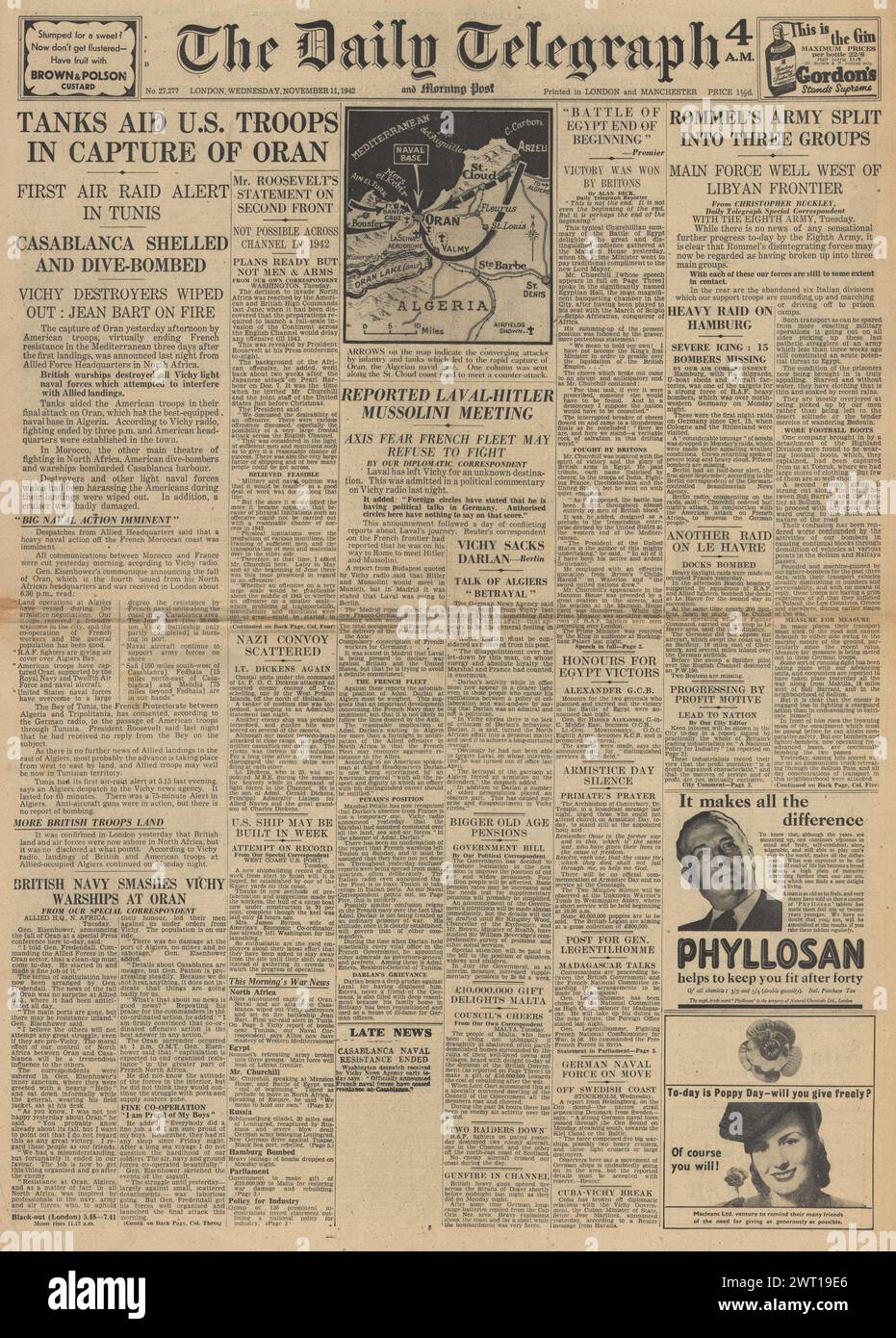 1942 berichtete der Daily Telegraph über die Schlacht um Nordafrika, Bombenangriffe auf Le Havre und Hamburg und das Treffen von Hitler, Laval und Mussolini Stockfoto