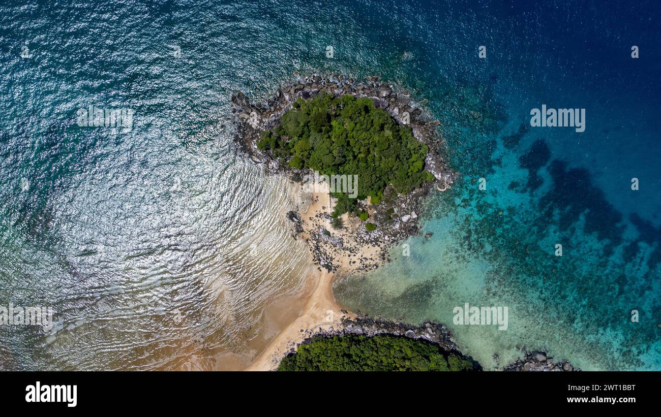 Luftaufnahme der Insel in der Nähe der Tioman-Insel in Malaysia, Asien Stockfoto