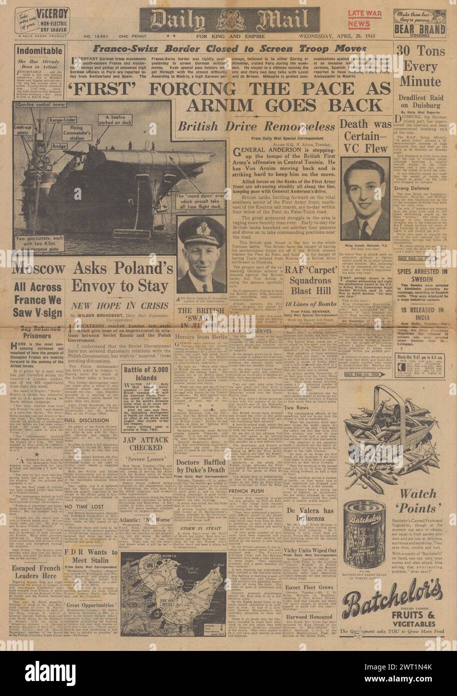 1943 Daily Mail-Titelseite berichtet über die Schlacht um Tunesien, das Massaker von Katyn, die RAF-Bombe Duisburg und die VC an Hugh Malcolm Stockfoto