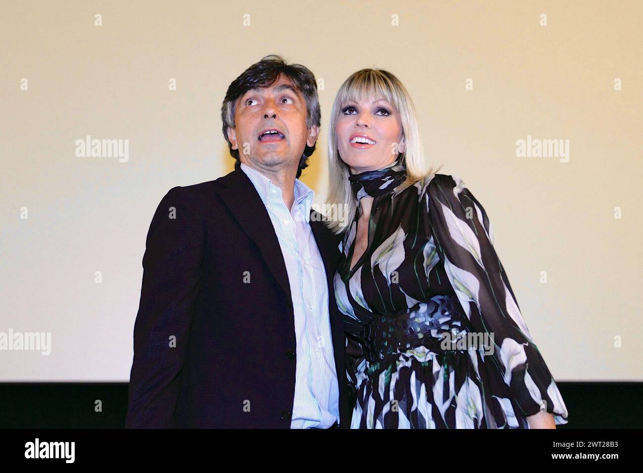 Vincenzo Salemme und Rita Rusic während der Präsentation des Films „Baciato Dalla Fortuna“ Stockfoto