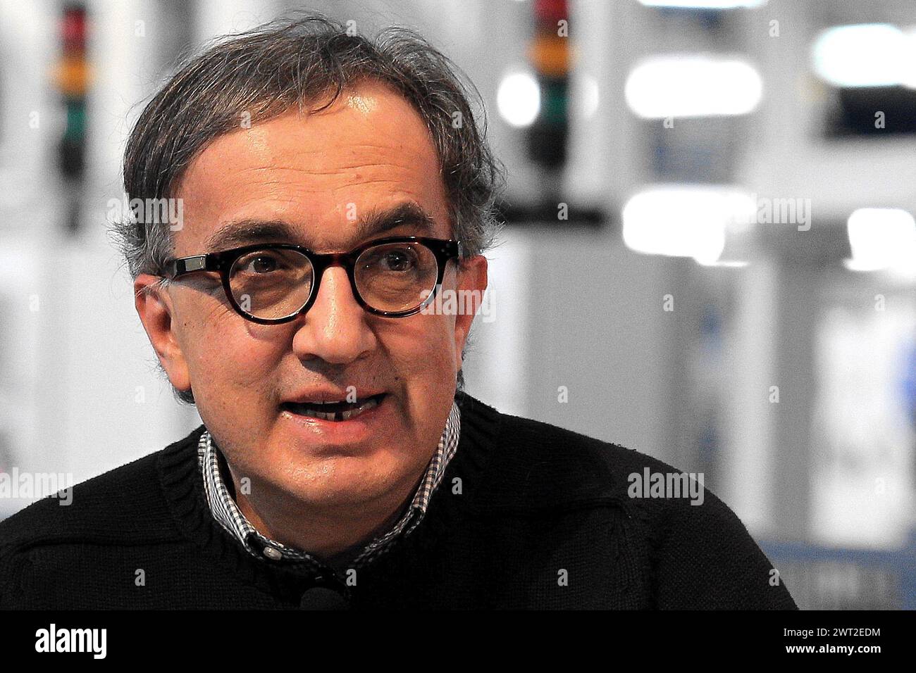 Sergio Marchionne, CEO des Industriekonzerns FCA, während einer Pressekonferenz im FIAT-Werk in Pomigliano D'Arco Stockfoto