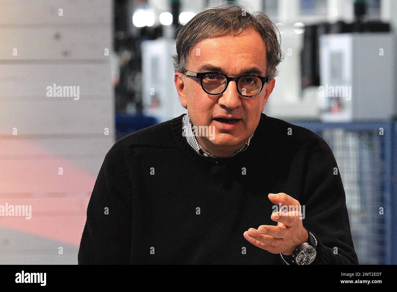 Sergio Marchionne, CEO des Industriekonzerns FCA, während einer Pressekonferenz im FIAT-Werk in Pomigliano D'Arco Stockfoto