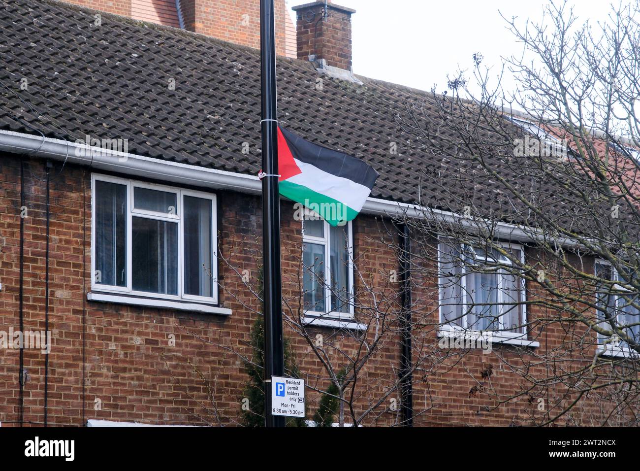 Whitechapel, Tower Hamlets, London, Großbritannien. März 2024. Tower Hamlets: Palästinensische Flaggen sollen von Gebäuden des rates entfernt werden. Quelle: Matthew Chattle/Alamy Live News Stockfoto