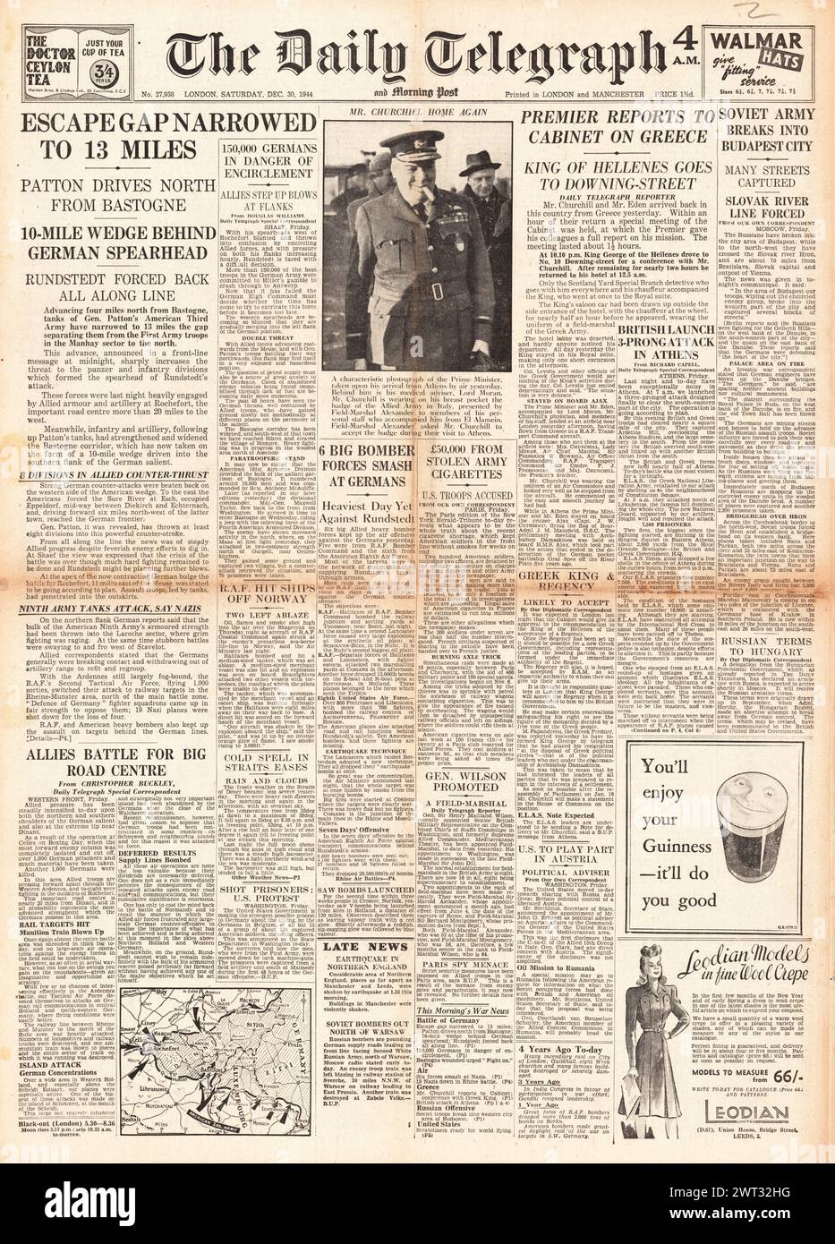 1944 die Titelseite des Daily Telegraph berichtet von Battle of the Bulge, Churchill aus Athen, um über Krisengespräche, die Rote Armee in Budapest und die alliierten Bombardements auf Deutschland zu berichten Stockfoto