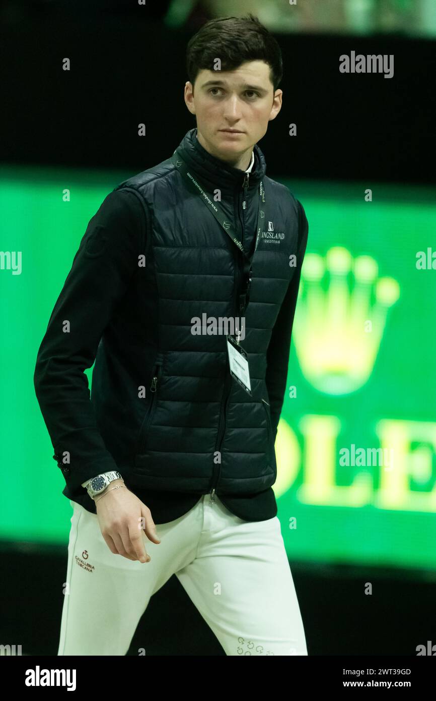 Denbosch, Niederlande - 10. März 2024. Robert Murphy aus Großbritannien geht den Kurs vor dem 1,60 m langen Rolex Grand Prix. Stockfoto