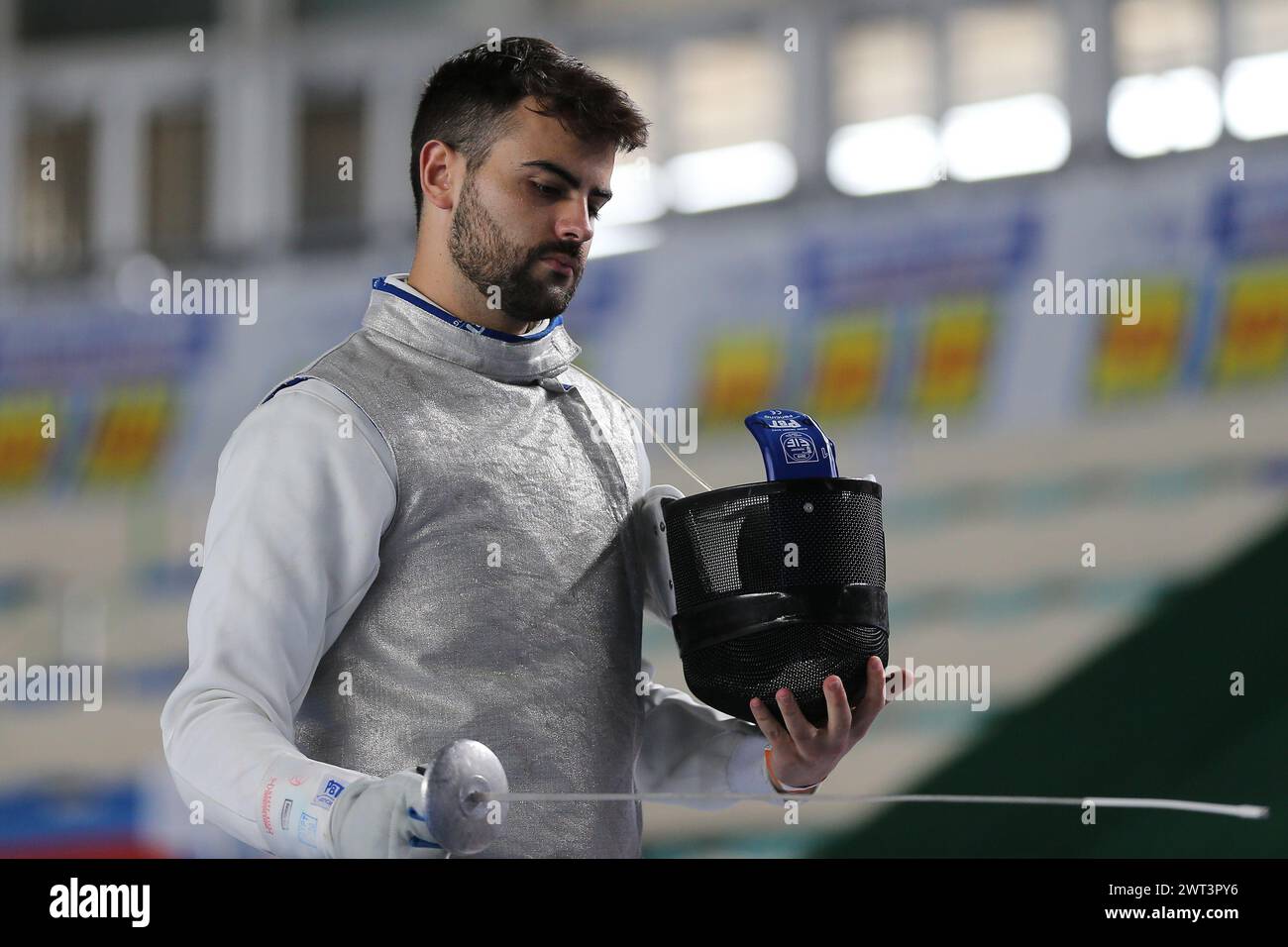 Damiano Rosatelli, während der italienischen Fechten-Meisterschaft, für die Kategorie Folien, im Pala Vesuvio in Neapel. Stockfoto