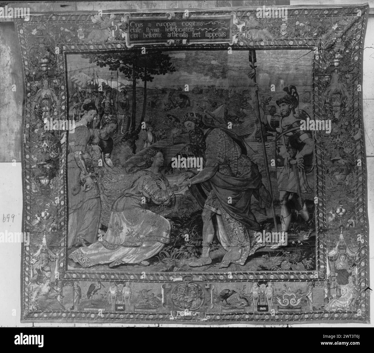 Treffen von Cyrus und Artemisia. Coxie, Michiel (der ältere) (Niederländisch (vor 1600) - Flandern, 1499-1592) (entworfen nach, ATR.) [Maler] Tiegen, Jan van (Niederländisch (vor 1600) - Flandern, ACT.1550) (Werkstatt) [Weber] Leyniers, Nikolaus (Niederländisch (vor 1600) - Flandern, ACT.1570) (Werkstatt) [Weber] ca. 1550 Gobelin Abmessungen: H 420 x B 450 cm Gobelin Materialien/Techniken: Wolle; Seide; Metallfaden (Gold); Metallfaden (Silber) Kultur: Flämisches Weberzentrum: Brüsseler: Geschichte: Besitz: Brüsseler Bestandsaufnahme von Carlos II (1701-1703). Bestandsaufnahme von Carlos III (1788). Bestand o Stockfoto