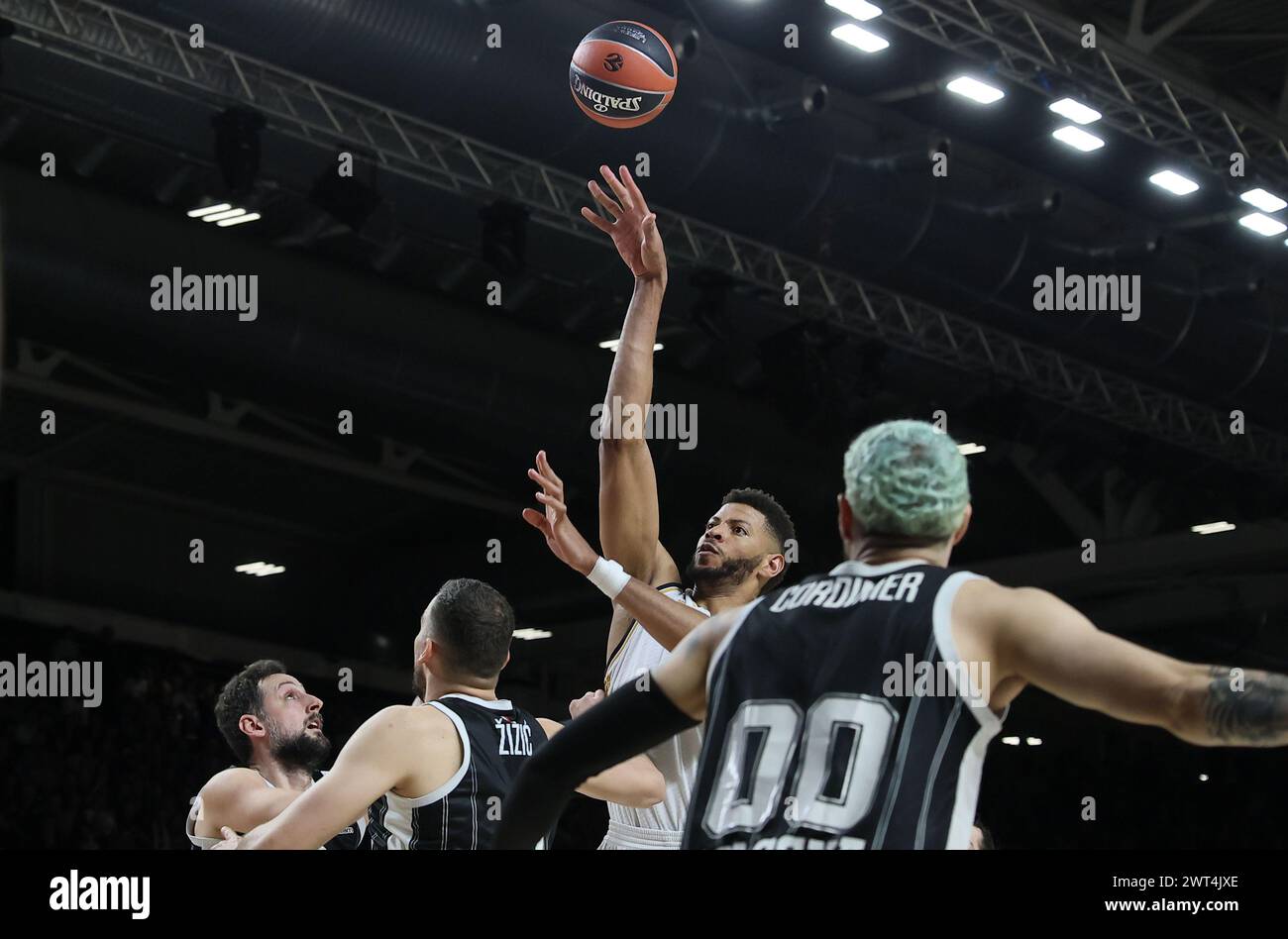 Bologna, Italien. März 2024. Während der Euroleague Basketball Meisterschaft Match Segafredo Virtus Bologna gegen Real Madrid. Bologna, 15. März 2024 in der Segafredo Arena Credit: Independent Photo Agency/Alamy Live News Stockfoto