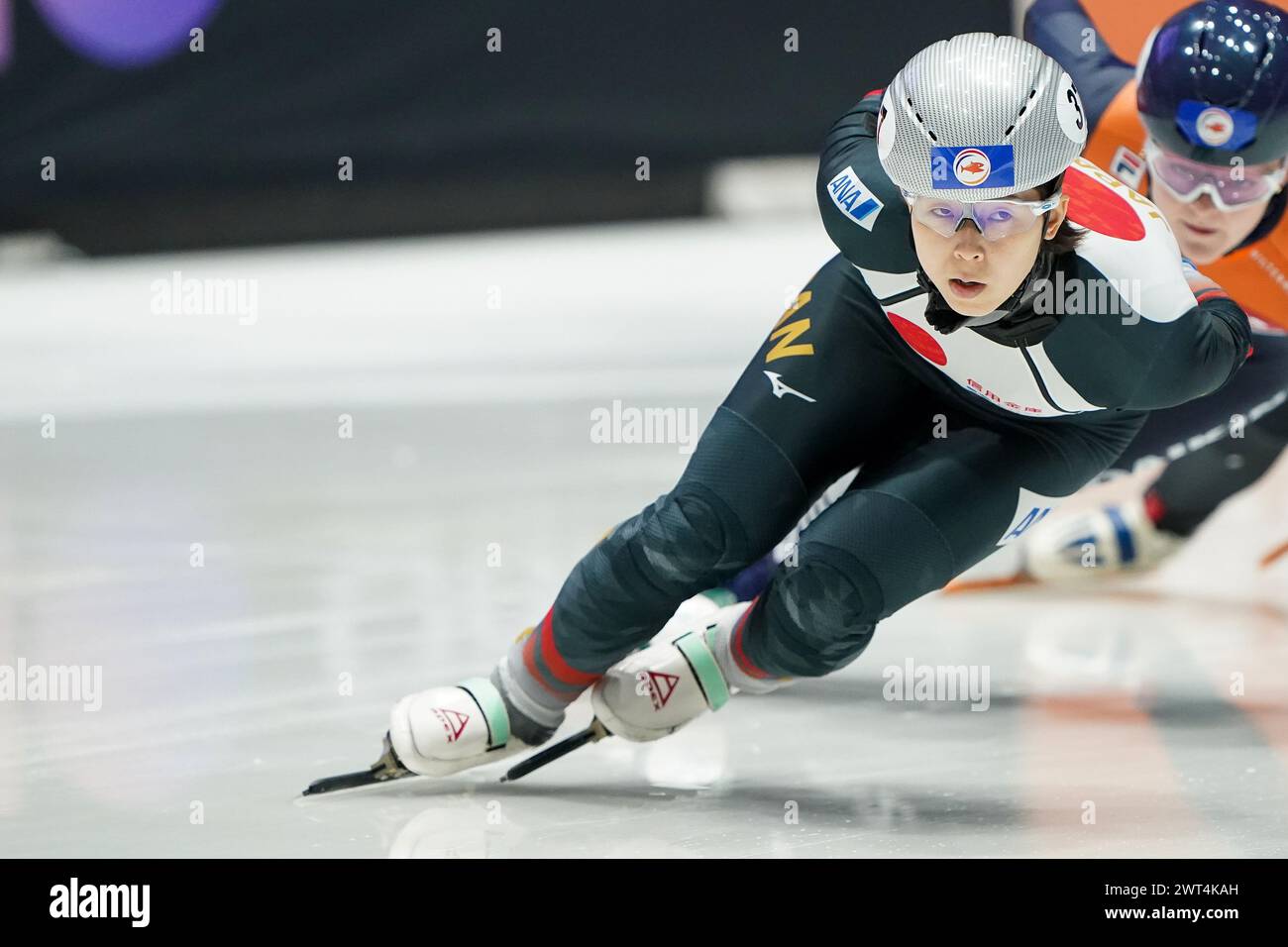 Rotterdam, Niederlande. März 2024. ROTTERDAM, NIEDERLANDE - 15. MÄRZ: AMI Hirai aus Japan tritt am 15. März 2024 bei der ISU Kurzstreckenweltmeisterschaft 2024 in Ahoy auf der 1000-m-Strecke in Rotterdam an. (Foto von Andre Weening/Orange Pictures) Credit: Orange Pics BV/Alamy Live News Stockfoto