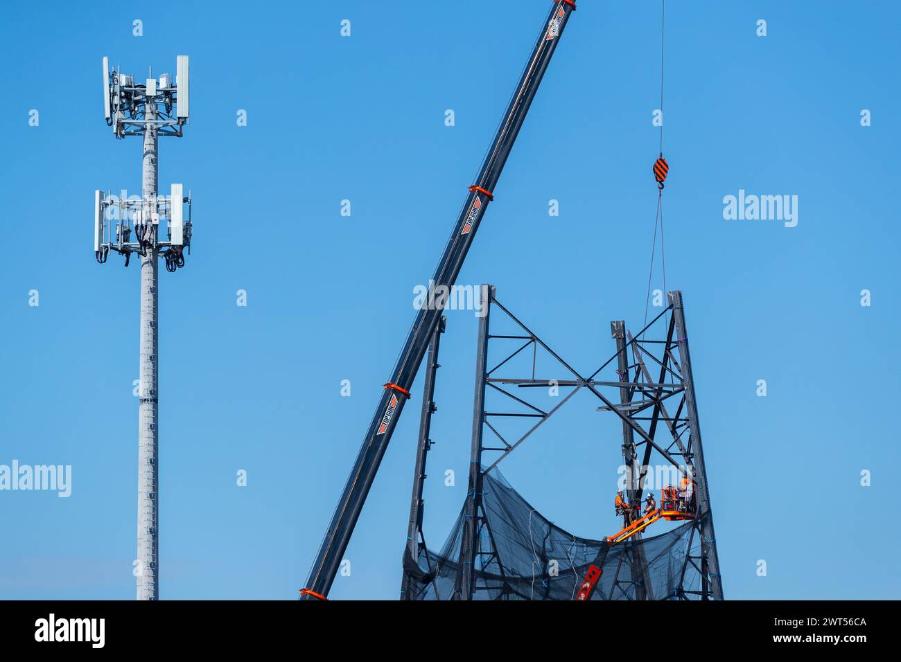 Der Waverley Communication Tower in Australien wird abgerissen. Sie wurde 1945 gebaut und spielte eine entscheidende Rolle bei der Mondlandung Apollo 11 der NASA im Jahr 1969. Stockfoto