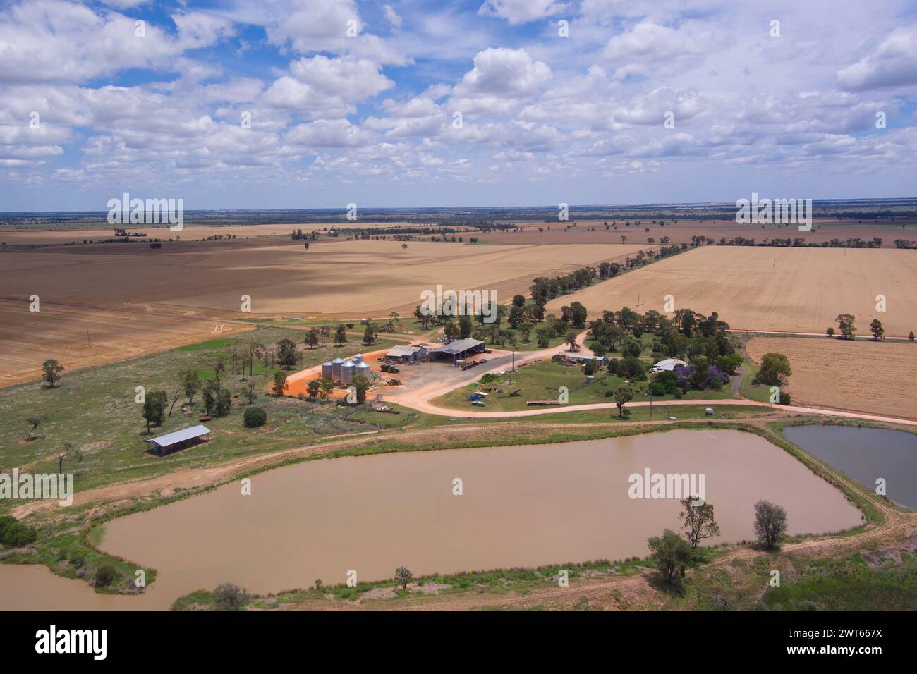 Luftlinie der Getreidefarm Bengalla Station in der Nähe von Wallumbilla auf der Maranoa Queensland Australia Stockfoto