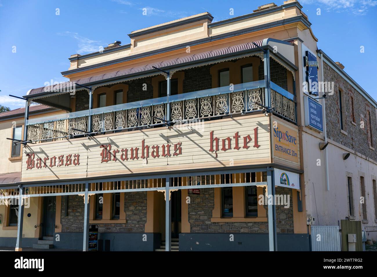 Barossa Brauhaus Hotel in Angaston, Barossa Valley, ein traditioneller australischer Pub und Bar mit Speisen, South Australia, 2024 Stockfoto