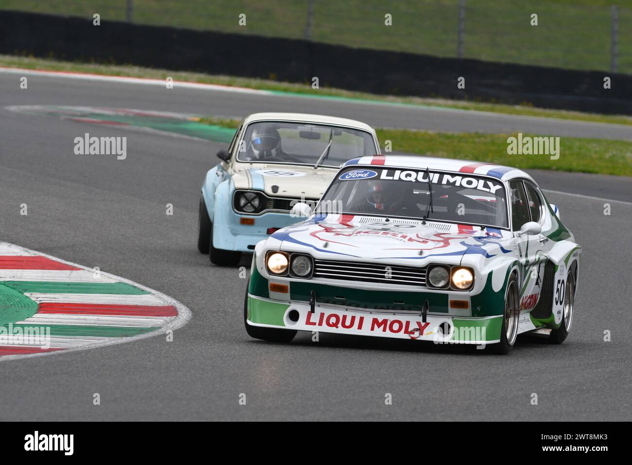 Scarperia, 2. April 2023: Ford Capri RS 3100 1975 im Einsatz beim Mugello Classic 2023 auf dem Mugello Circuit in Italien. Stockfoto