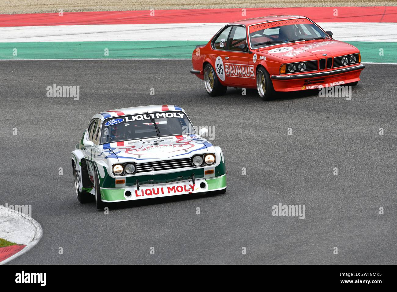 Scarperia, 2. April 2023: Ford Capri RS 3100 1975 im Einsatz beim Mugello Classic 2023 auf dem Mugello Circuit in Italien. Stockfoto