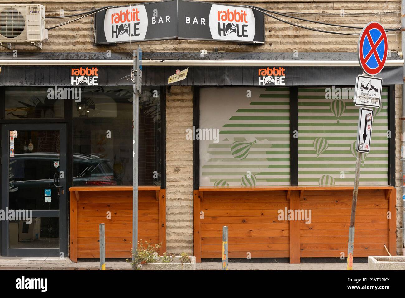 Rabbit Hole Bar in Sofia Bulgarien, Osteuropa, Balkan, EU Stockfoto