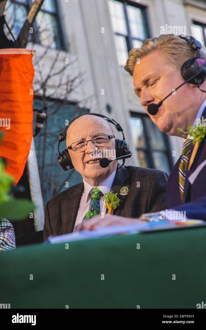 New York, USA. März 2024. (NEU) New Yorks 263. St. Patrick's Day Parade. März. 2024, New York City, New York, USA. Heute Ist Das St.. Patrick's Day Parade zeigt Maggie Timoney. Grand Marshal der St.Patrick's Day Parade und erster CEO von Heinneken und einer Bierfirma und Bürgermeister von New York City, Erick Adams (Foto: Anthony Oliveira/Thenews2/Zumapress) (Credit Image: © Anthony Oliveira/TheNEWS2 via ZUMA Press Wire) NUR REDAKTIONELLE VERWENDUNG! Nicht für kommerzielle ZWECKE! Stockfoto