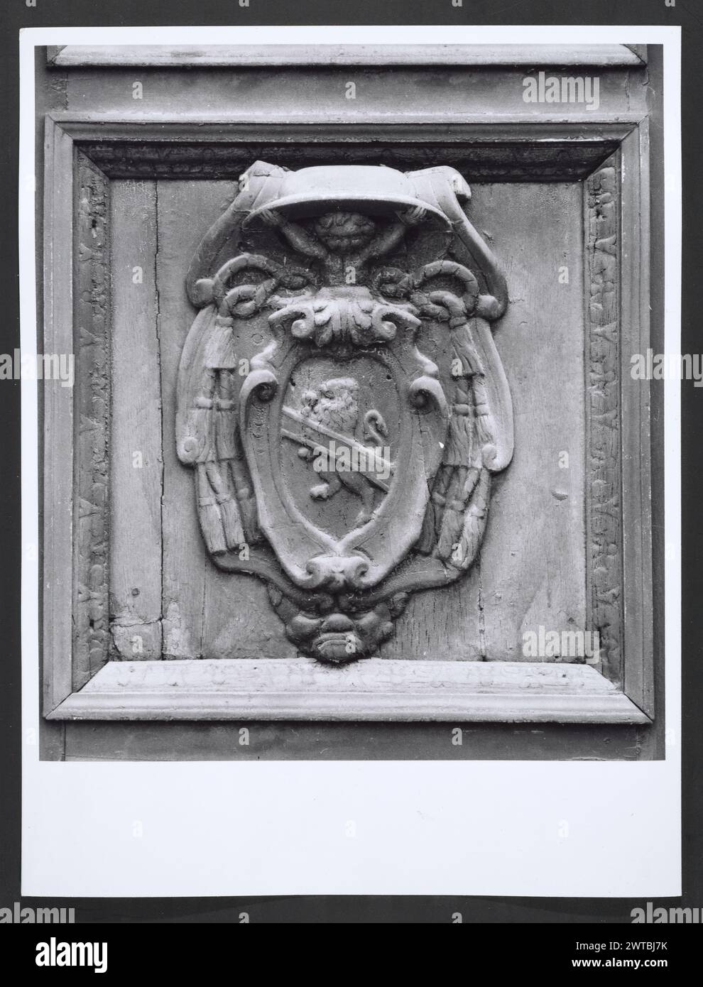 Das Serapeum in Alexandria. Untersuchungen zur Architektur und Baugeschichte des Heiligtums von der frühen ptolemäischen Zeit bis zur Zerstörung 391 n. Chr. EtudAlex 15 main image 1