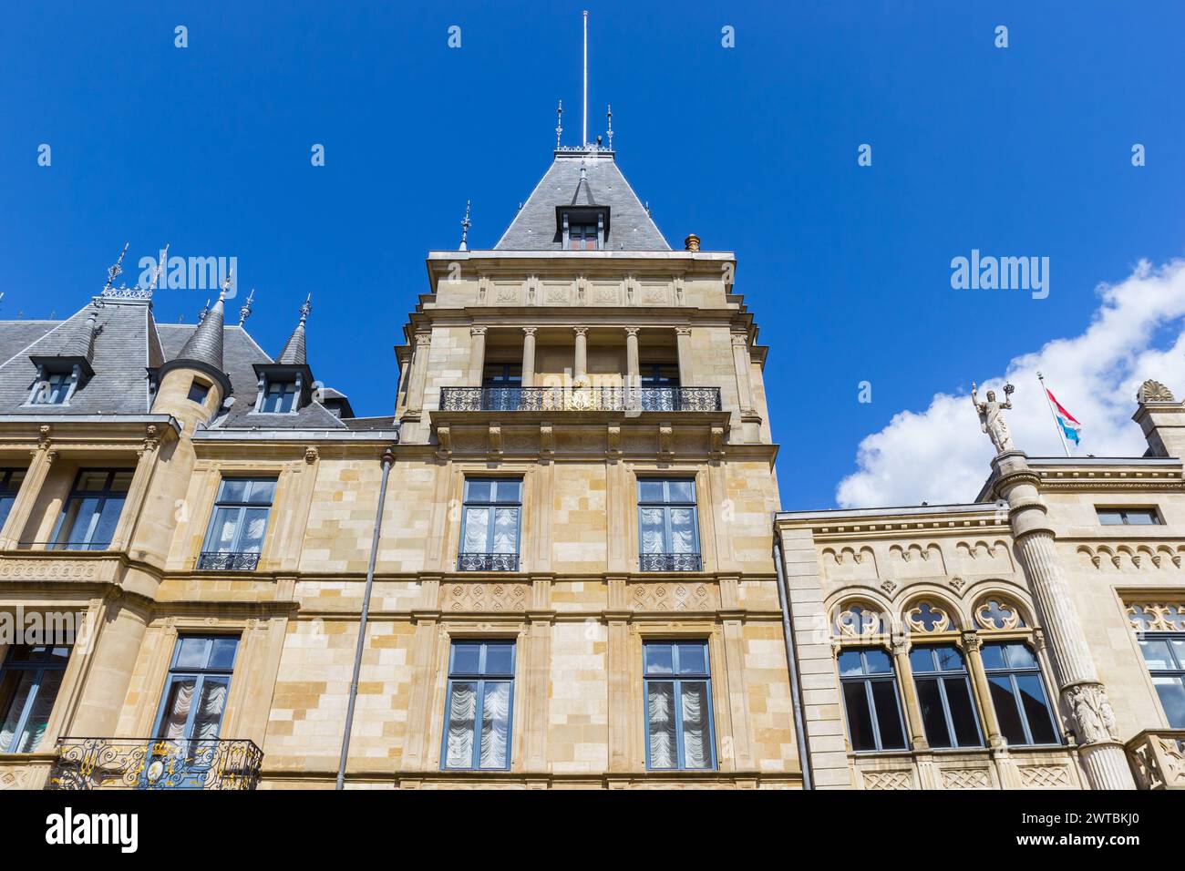 Fassade des historischen Großherzoglichen Palastes in Luxemburg Stockfoto