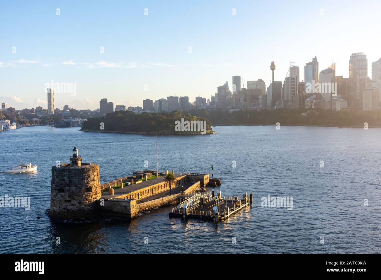 Fort Denison und Sydney Business District von Sydney Harbour, Sydney, New South Wales, Australien Stockfoto