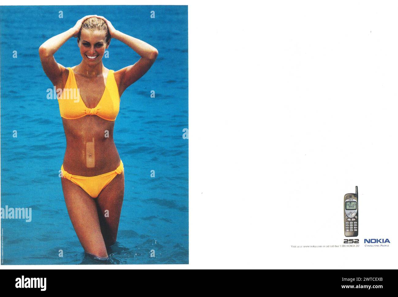 1997 Nokia 252 Handy-Anzeige mit Niki Taylor Stockfoto
