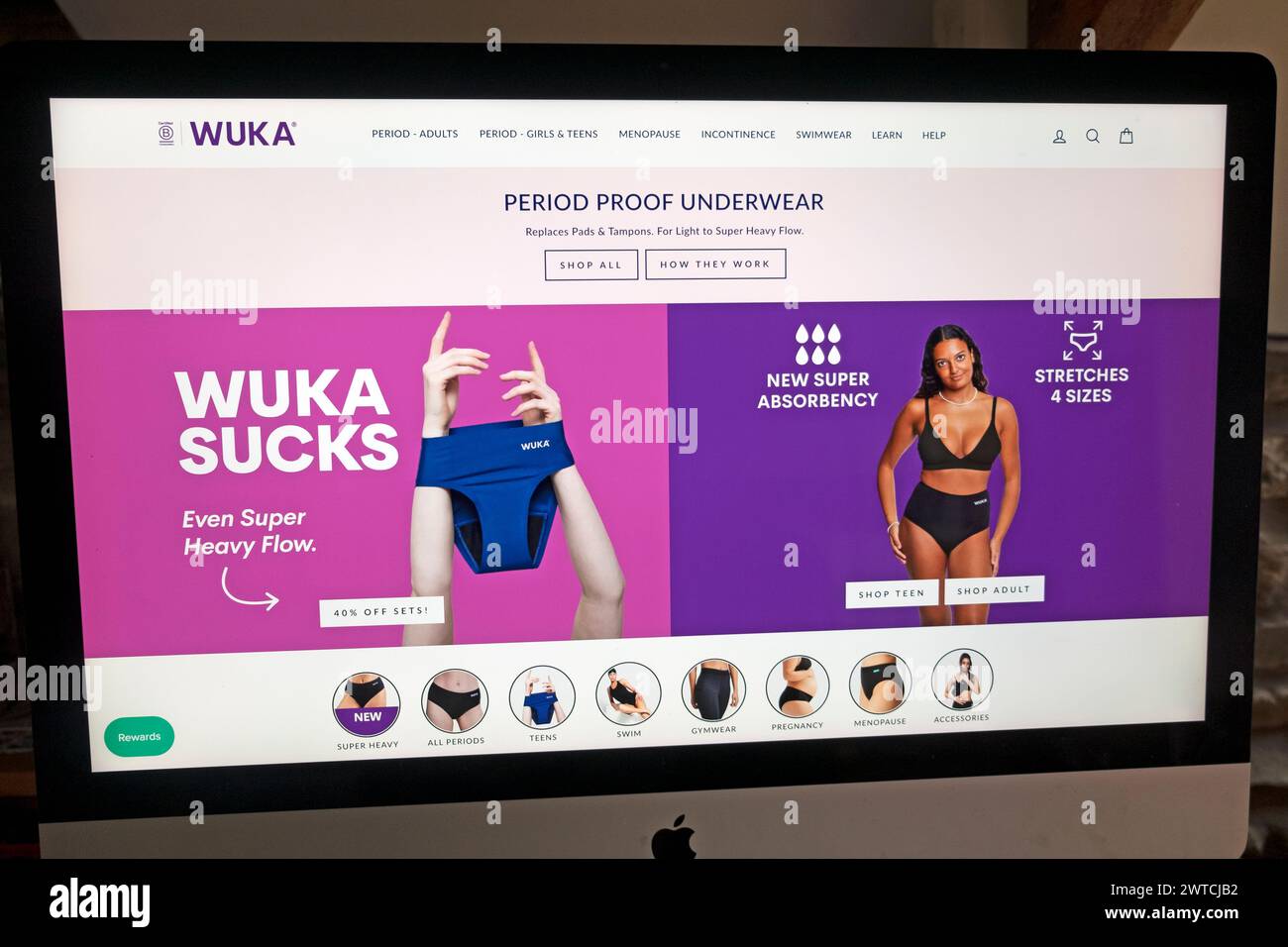 'WUKA SUCKS' WUKA Periode Hosen Unterwäsche Werbung Werbung Online Werbung Screenshot Home Computer 2024 Großbritannien Großbritannien Stockfoto